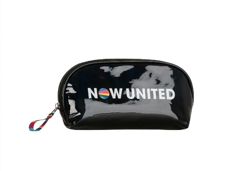 Necessaire Now United PVC Brilhante NU3277